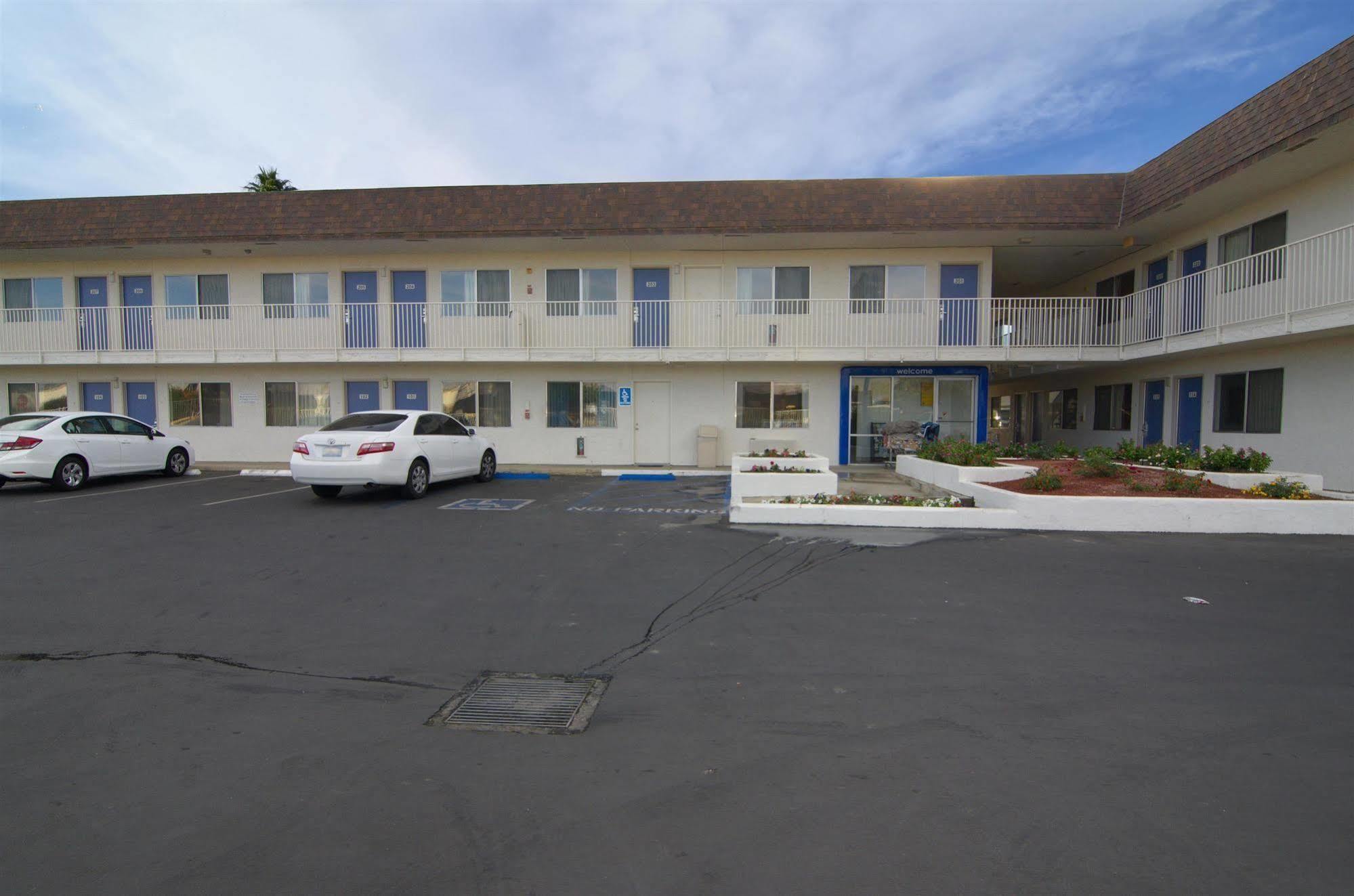 Motel 6-Indio, CA - Palm Springs Esterno foto